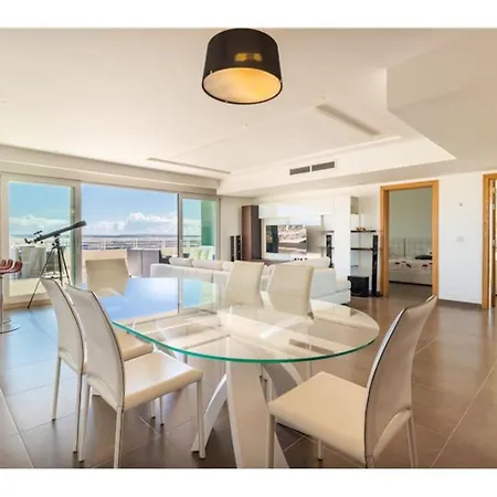 Apartament 3 Mil Penthouse Malta View - Jacuzzi With Gym & Pool By 360 Estates *